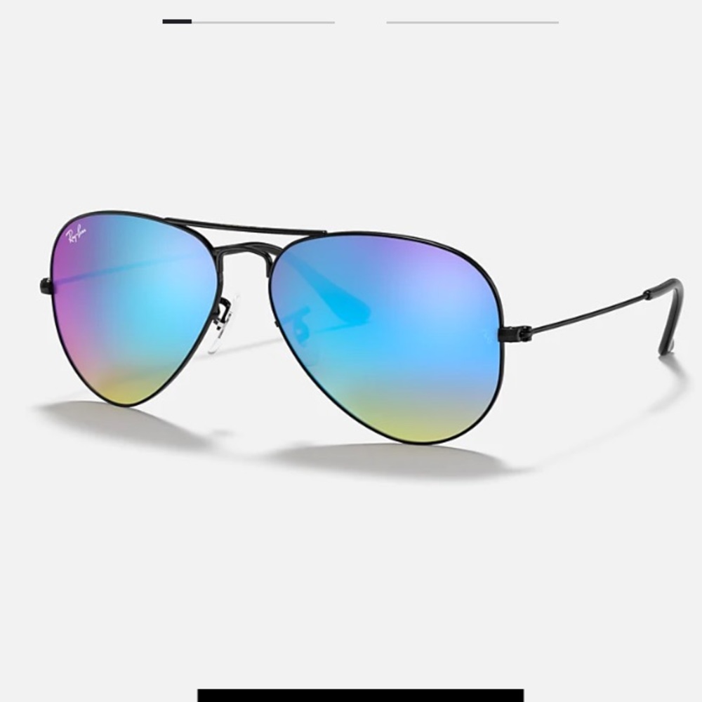 Ray Ban Black Metal Frame Aviator Sunglasses